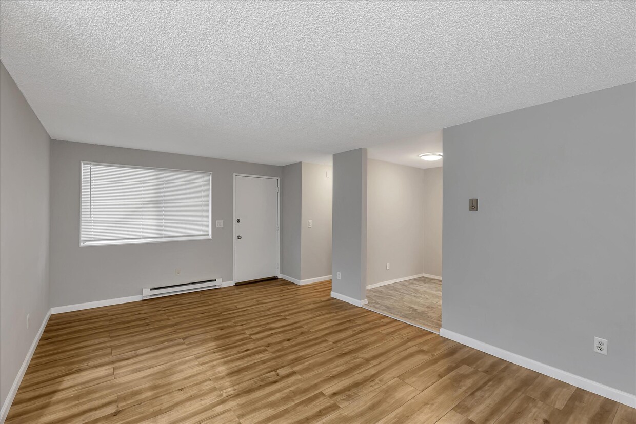 Primary Photo - 361 Earlington Ave SW