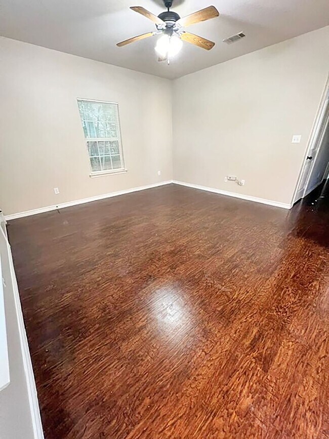 Foto del edificio - Nice 3 Bdrm 2 Bath Home in Sherman Texas