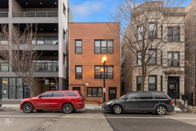 Building Photo - 2317 W Taylor St