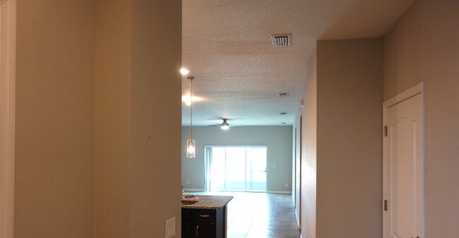 Building Photo - 954 Hilltop Park Ct