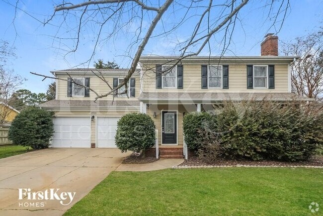 Building Photo - 13701 Strathaven Dr