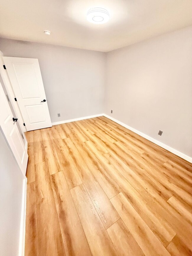 Interior Photo - Meridian Apartments