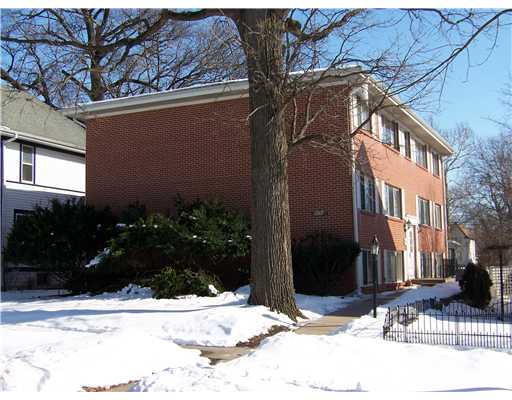 Primary Photo - 1717 NE C Ave