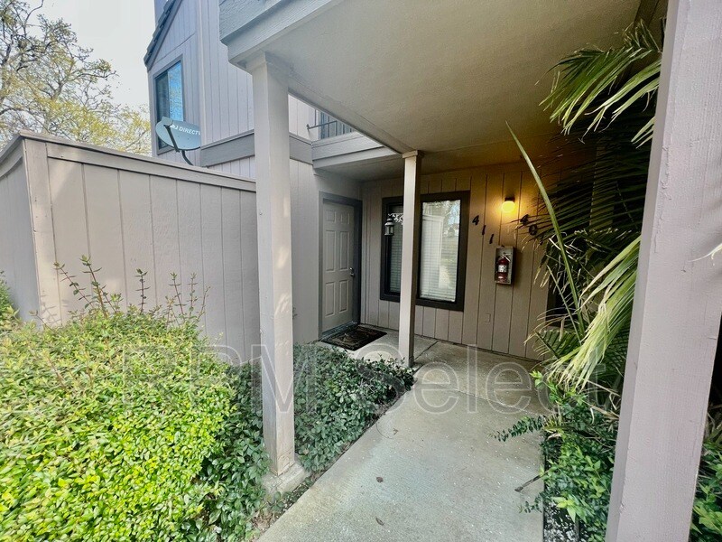 1801 Marshall Rd Unit Apt 411, Vacaville, CA 95687 Condo for Rent in