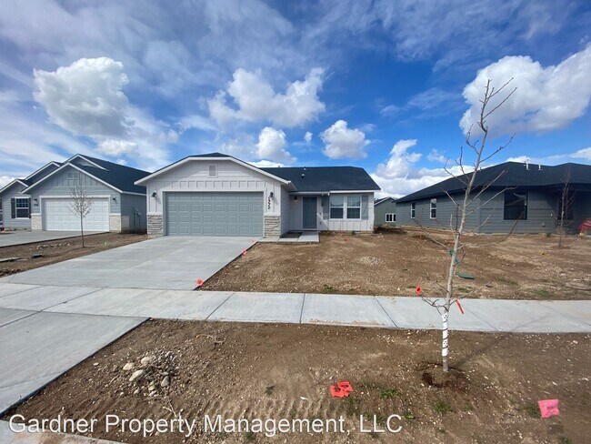 Foto del edificio - 3 br, 2 bath House - 1772 E. Celbridge St.