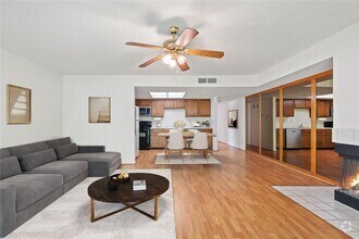 Building Photo - 14777 Wunderlich Dr