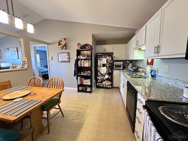 Foto del edificio - 44 Indian Cove Cir