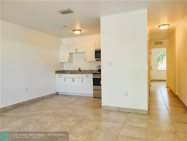 Foto del edificio - 2324 Johnson St
