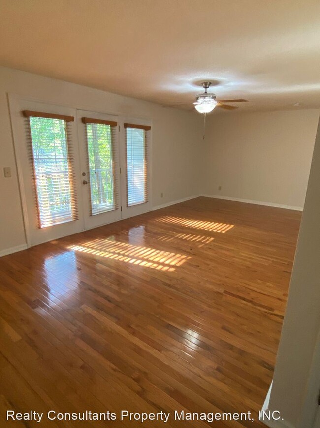 Building Photo - 2 br, 2 bath House - 3701 #3 Cotswold Aven...
