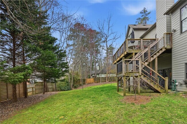 Foto del edificio - 118 Thrush Dr