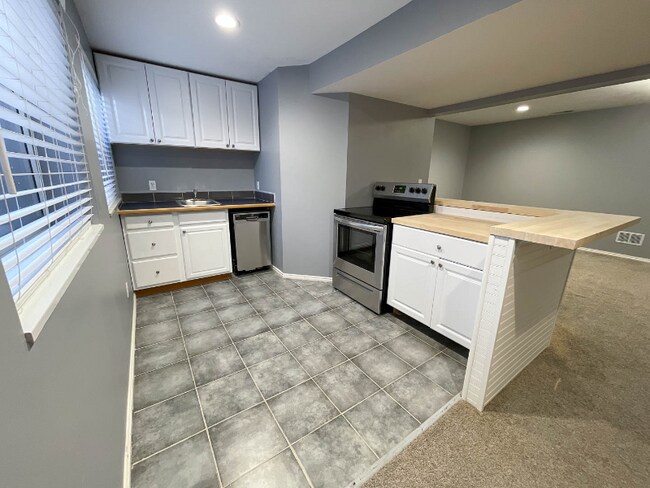 Building Photo - 3097 W 1150 N