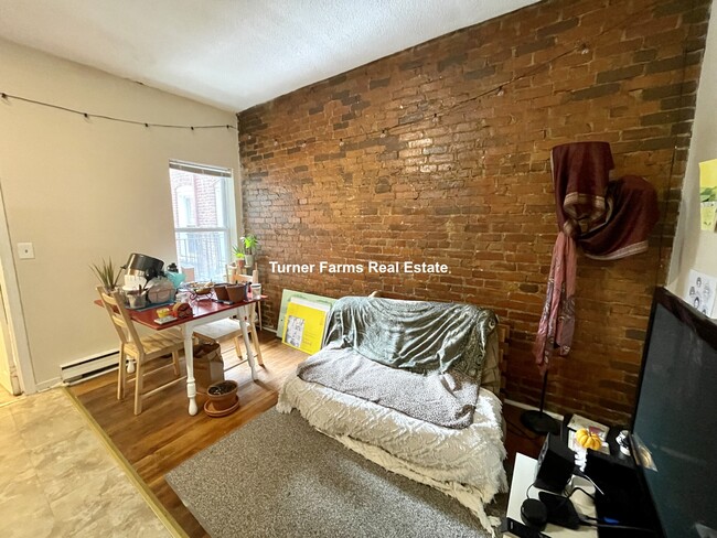 Building Photo - 880 Huntington Ave