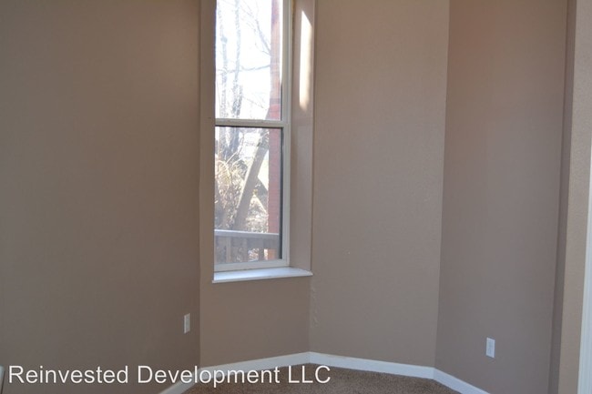 Foto del edificio - 4418 Enright Ave