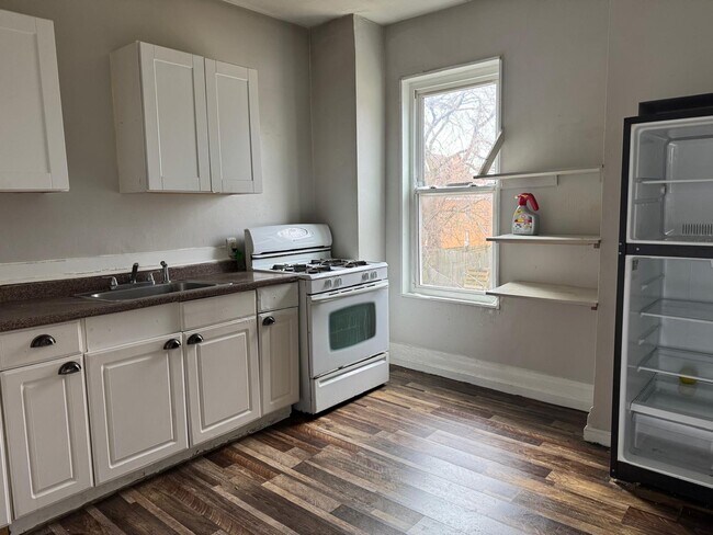 Ver cocina - 1514 Fallowfield Ave