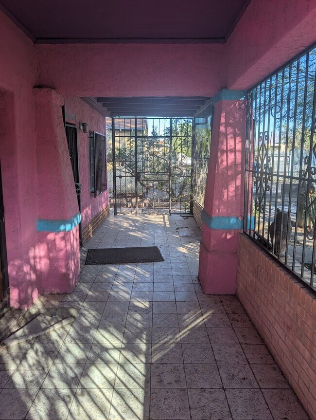 Foto del edificio - Historic Tucson Home for Rent