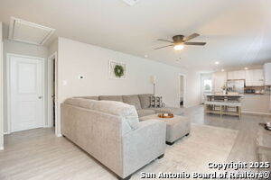 Foto del edificio - 1206 Kiskadee Wy