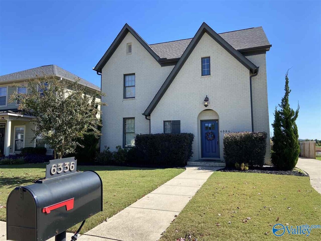 6336 Midtowne Ln NW, Huntsville, AL 35806 House Rental in Huntsville, AL