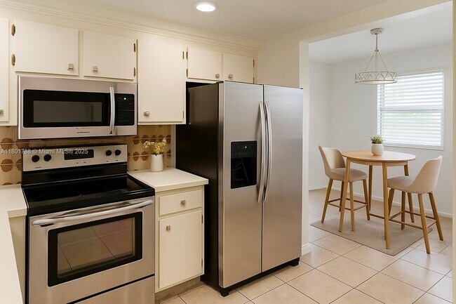 Foto del edificio - 800 SW 131st Ave