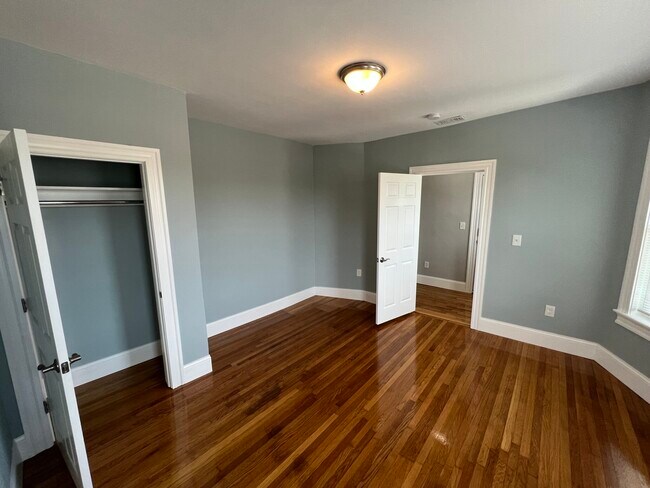 Foto del edificio - 366 Highland Ave