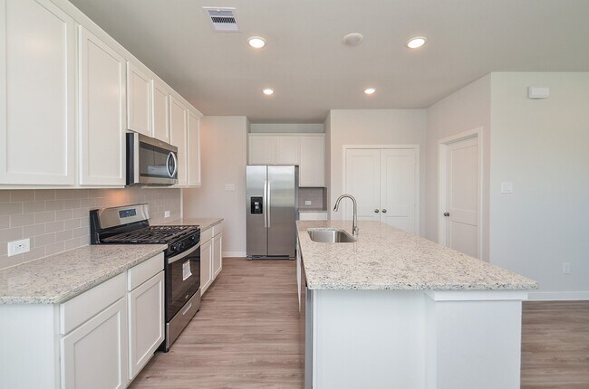 Foto del edificio - 21102 Armstrong County Dr