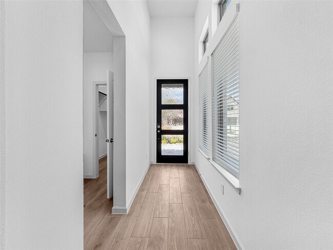 Foto del edificio - 26819 Meadow Ln