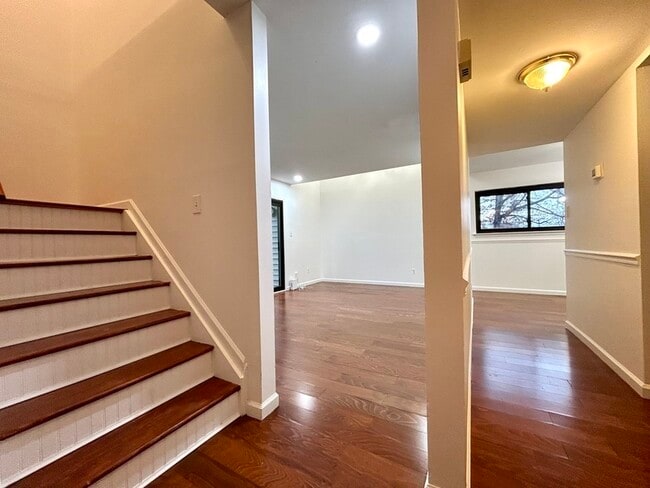 Photo - 1625 Merry Oaks Rd Apartment