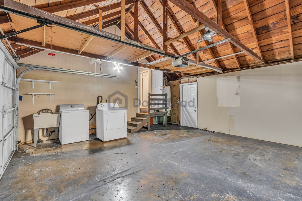 1205 Tuolumne St, Vallejo, CA 94590 - House Rental in Vallejo, CA |  Apartments.com