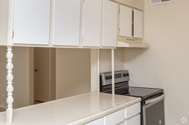 2 habitaciones, 1 baño - 800 pies cuadrados - Cedarwood Apartment - All utilities included!