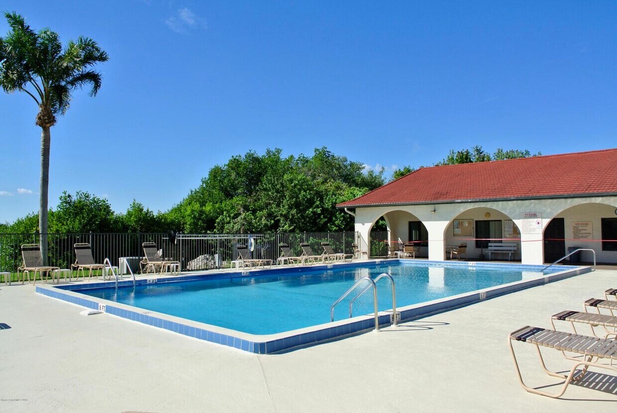 Primary Photo - 5800 N Banana River Blvd
