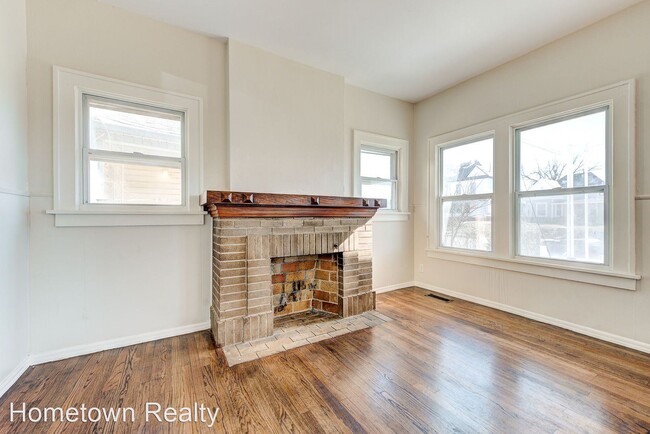 Building Photo - 2 br, 1 bath House - 808 E Harrison Avenue
