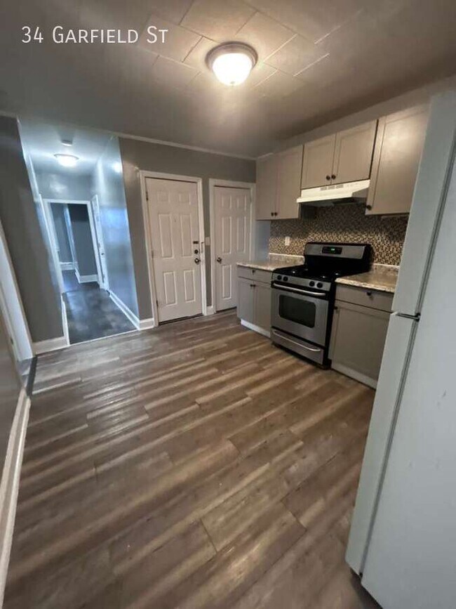 Foto del edificio - 34 Garfield St