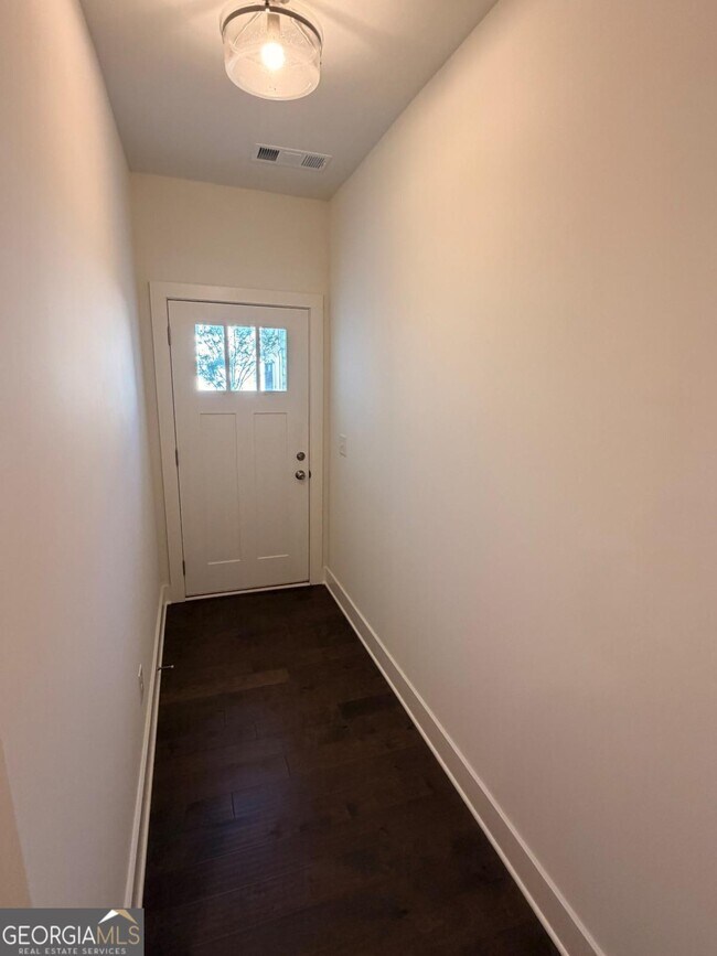 Foto del edificio - 14 Steelwood Ct