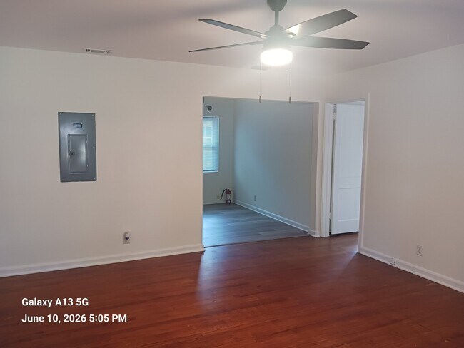 Foto del edificio - 1654 Talbot Ave