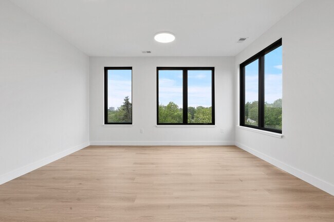 Foto del edificio - 407 Highland Ave