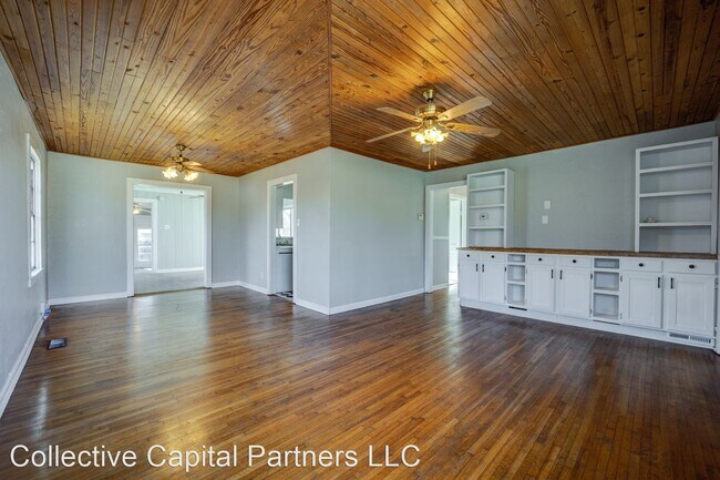 Building Photo - 4 br, 1 bath House - 1824 Louisville Street