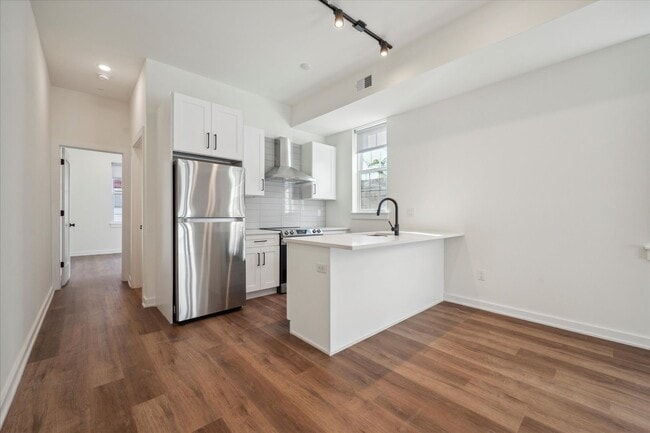 Interior Photo - Aston Lofts