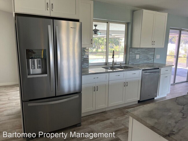 Foto del edificio - 3 br, 2 bath House - 920 SE 23rd St