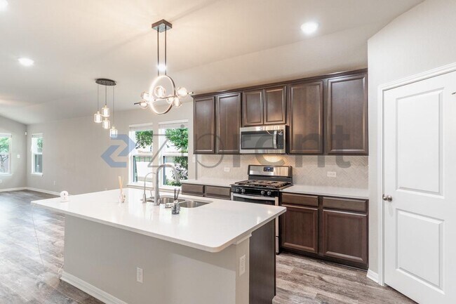 Foto del edificio - 1520 Homestead Farms Dr