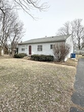 Building Photo - 12154 Parkwood Pl