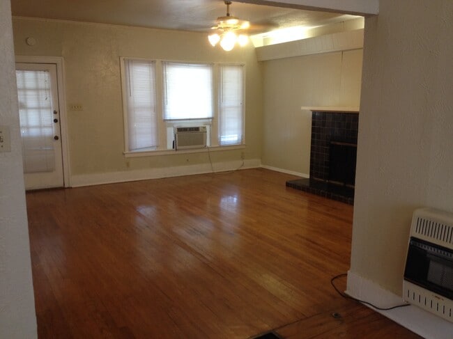 Building Photo - 117 E Norwood Ct
