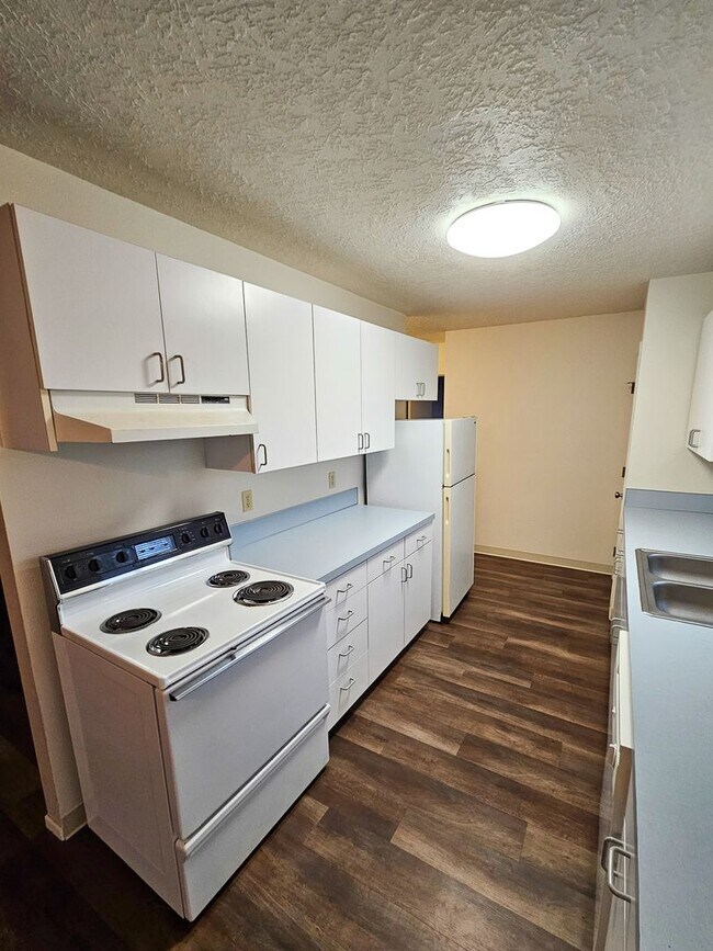 Foto del edificio - 506 NE Dallas Ct