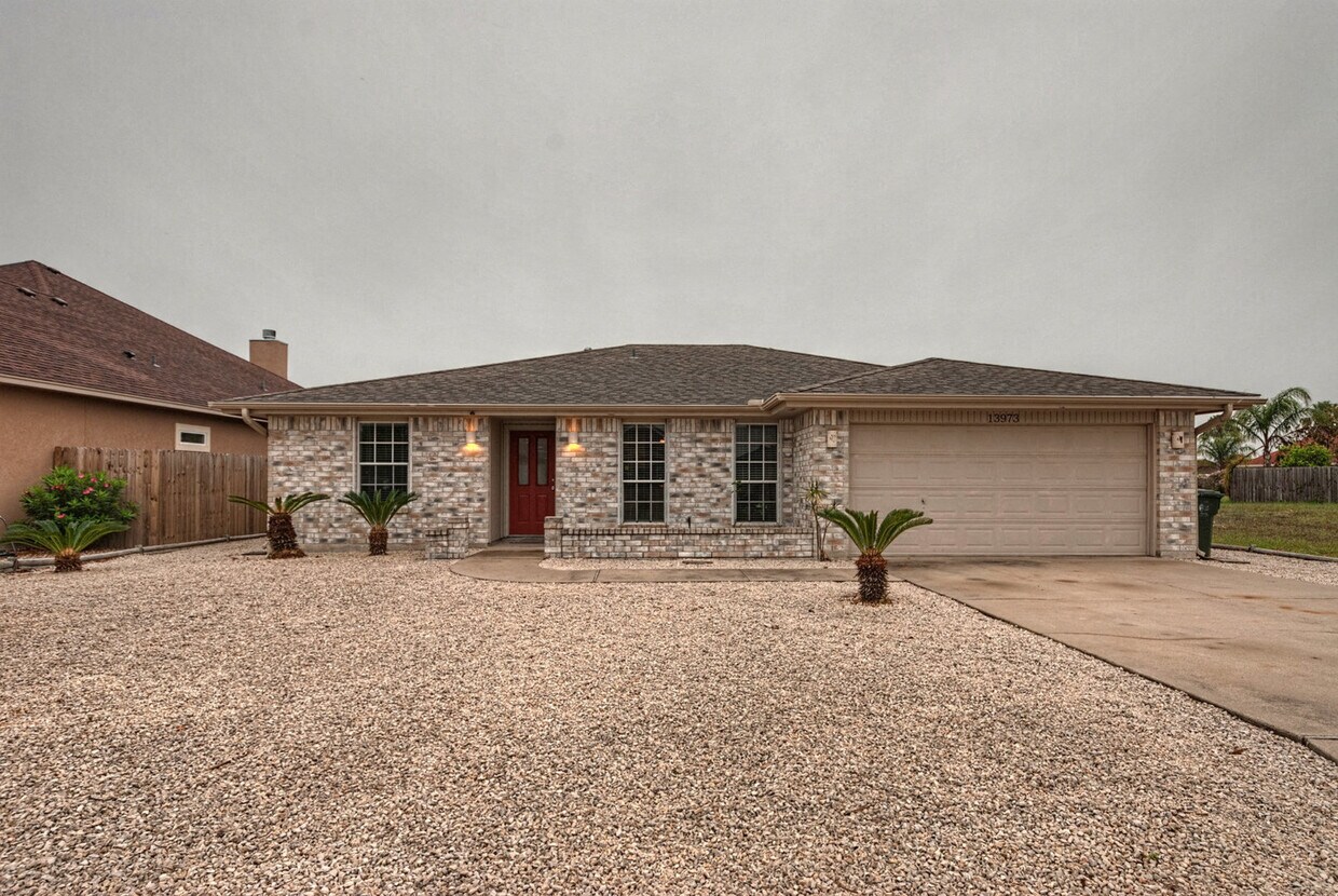 Primary Photo - 13973 Jacktar - 3 Bed/ 2Bath - $2095/month