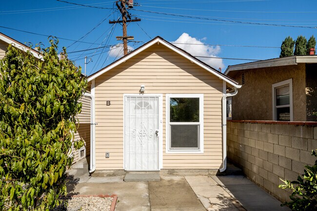 Foto del edificio - 359 W Garfield Ave
