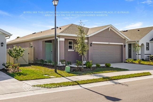 Foto del edificio - 8044 Majestic Palms Ct