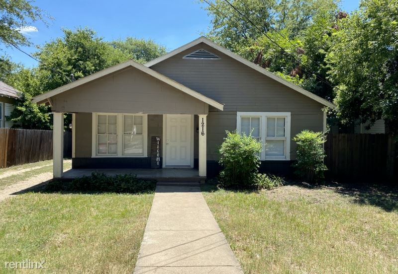 3 br, 1.5 bath House 1216 Proctor Ave House Rental in Waco, TX