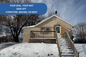 Building Photo - 203 N Lewis Ave