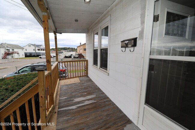 Building Photo - 209 Quality Rd