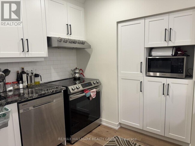 Photo du bâtiment - 49 Sunridge Ln