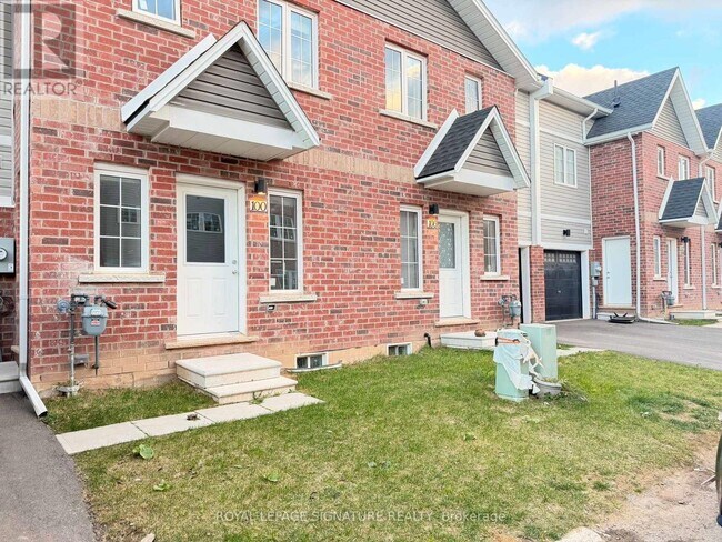 Photo du bâtiment - 200 W Main St