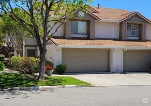 Building Photo - 4324 Conejo Dr